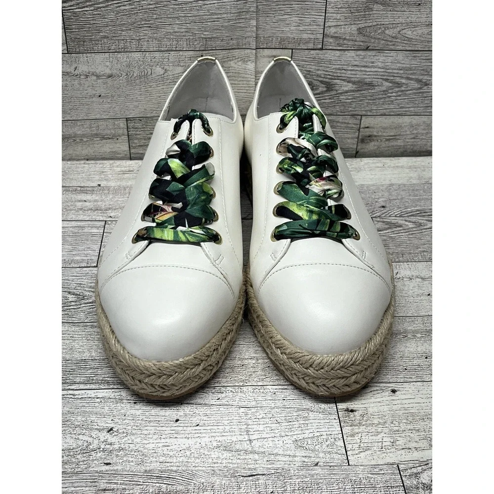 White House Black Market White‎ Sneaker Espadrille Tropical laces size 9.5 US